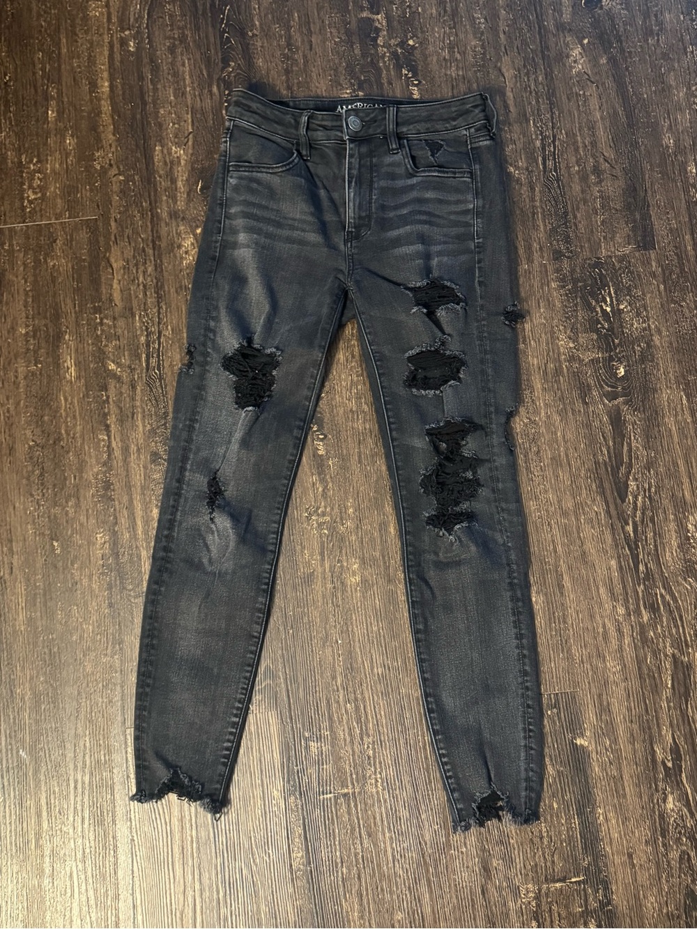 American Eagle Outfitters Black Distressed Skinny Jeans